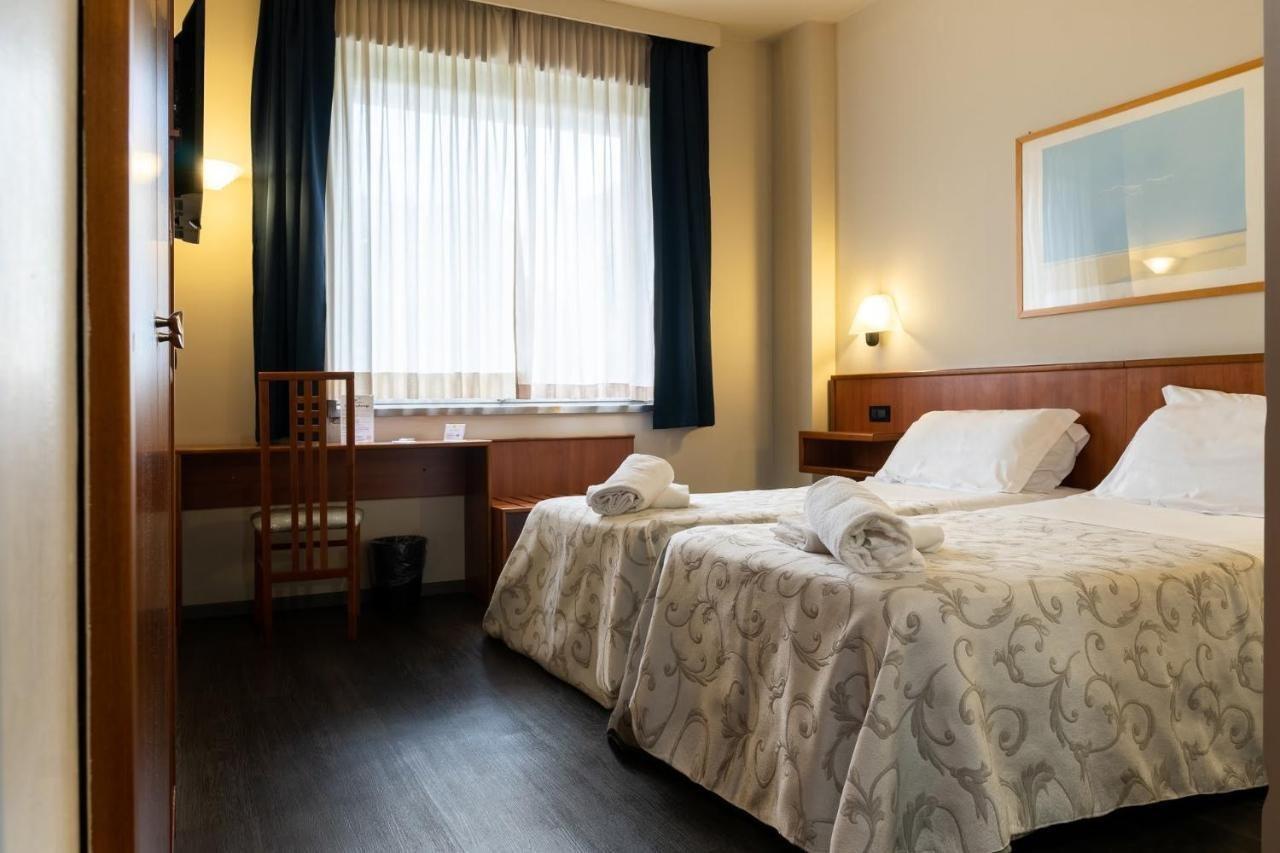 B&B Hotel Torino President Exterior photo