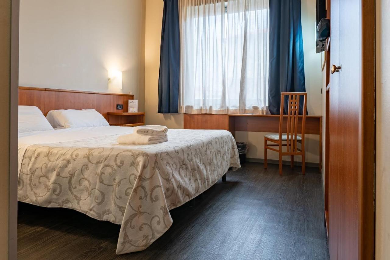 B&B Hotel Torino President Exterior photo