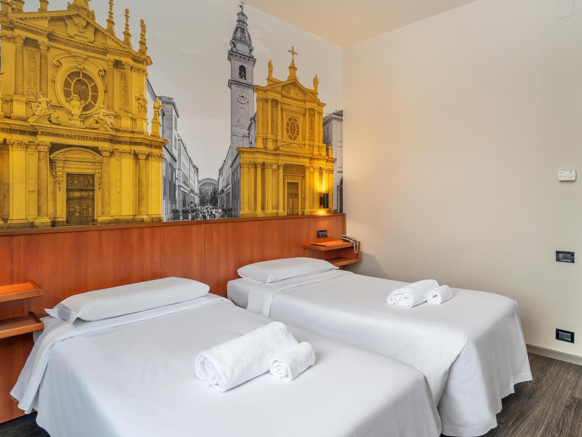 B&B Hotel Torino President Exterior photo